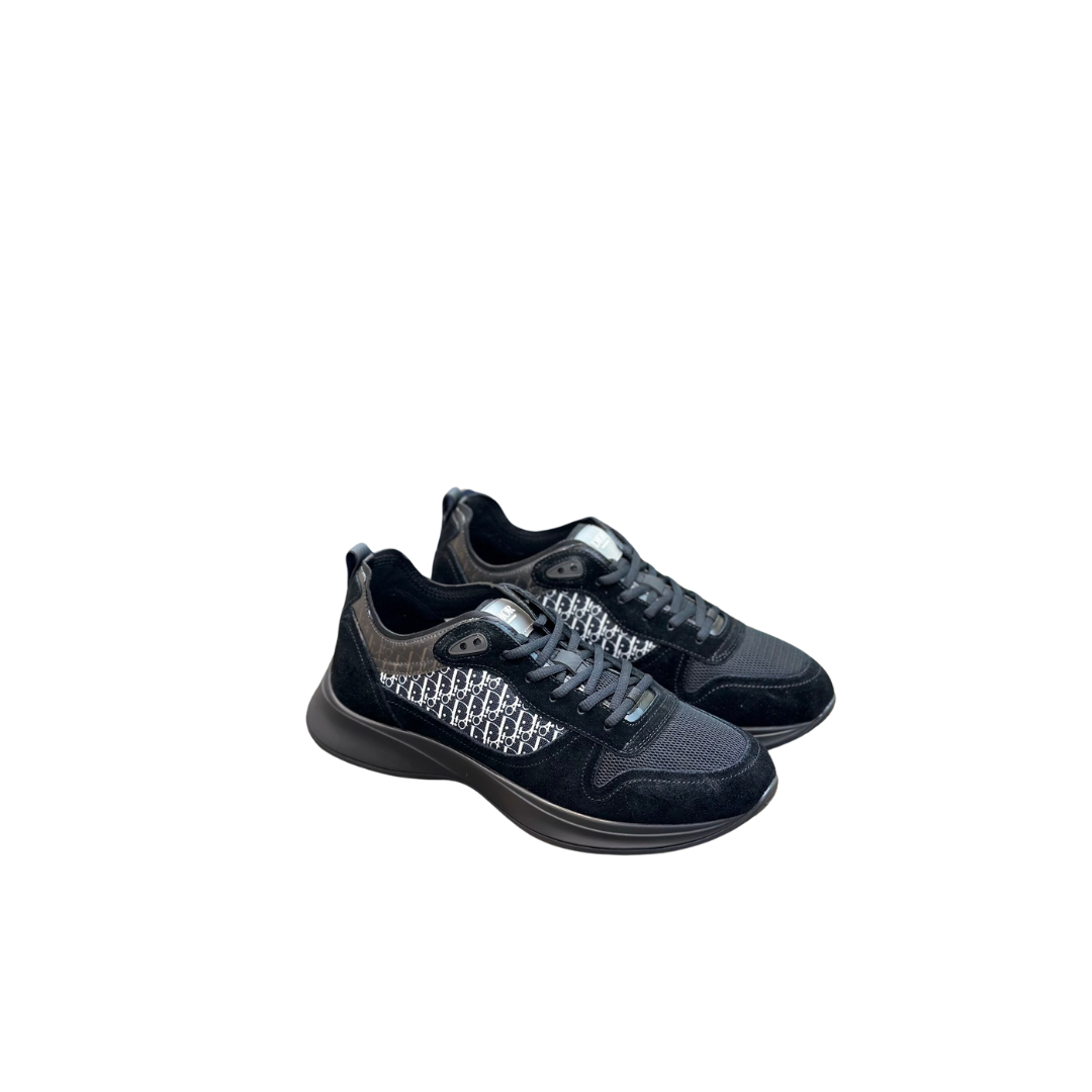 Dior B25 Runner Shoes