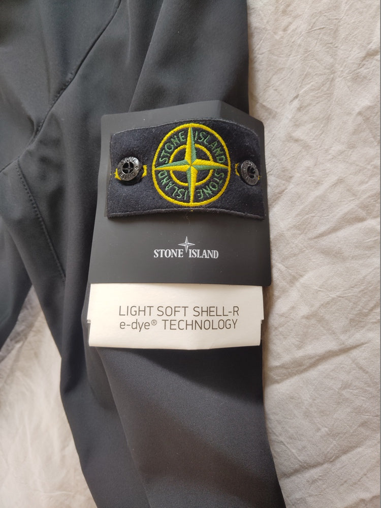 Stone Island Light Soft Shell-R Jacket